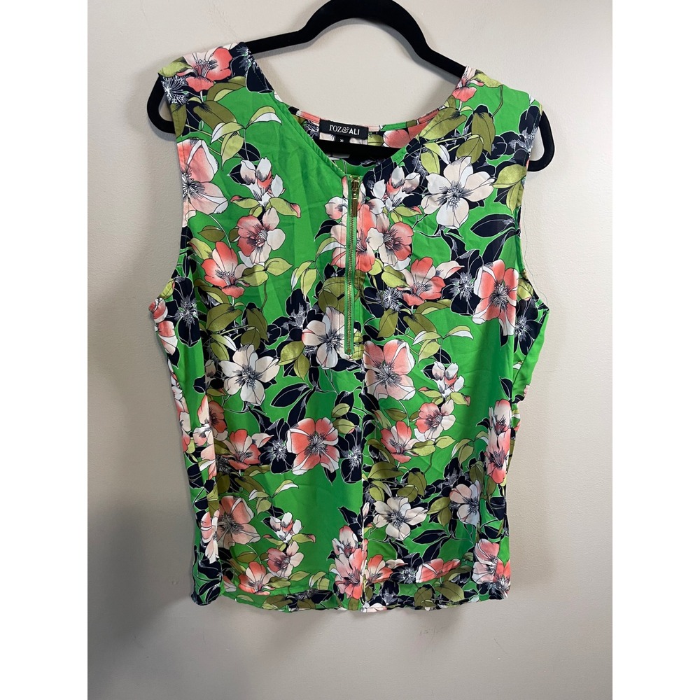 Roz & Ali size XL Green Floral Sleeveless Quarter Zip Blouse Top casual comfort